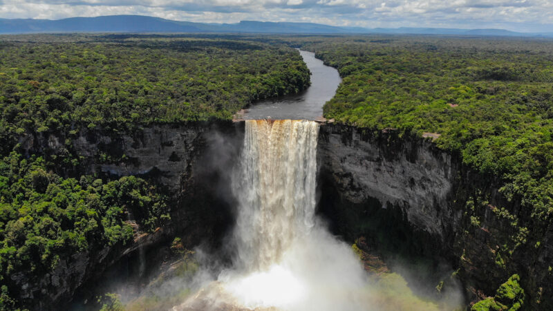 kaieteur falls